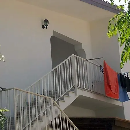 Entire House 2* Tertenìa