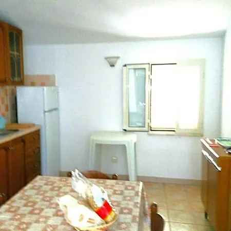 Entire House Hotel 2*