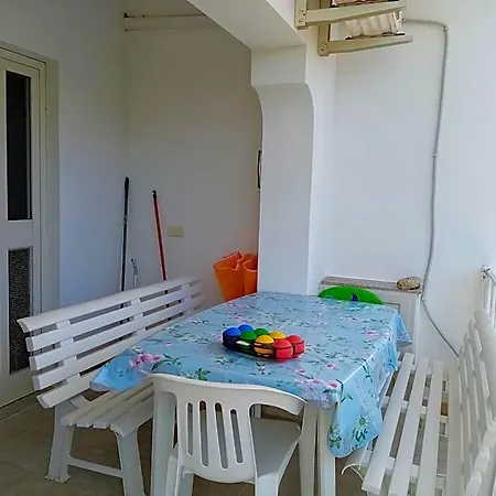 Otel Entire House