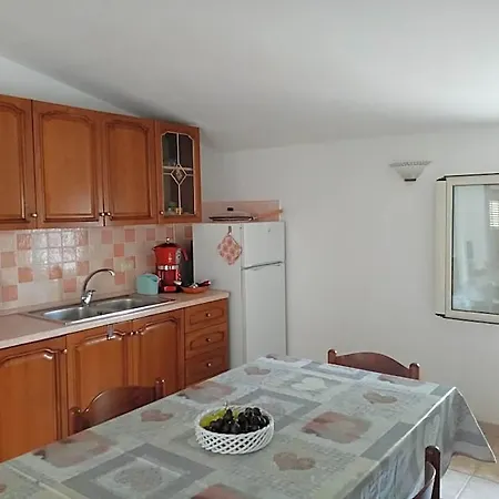 Entire House 2* Tertenìa